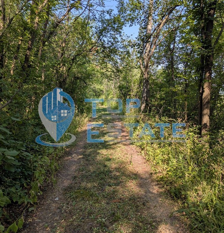 Парцел с панорамна гледка в местност Арбанашко бърдо, град Горна Оряховица, област Велико Търново - 0