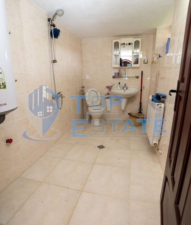 Успешно работеща къща за гости с басейн и отлична репутация в село Миндя - 0