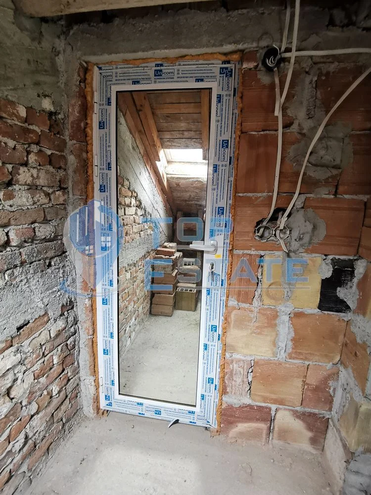 Триетажна къща ново строителство в близост до центъра на град Трявна - 0