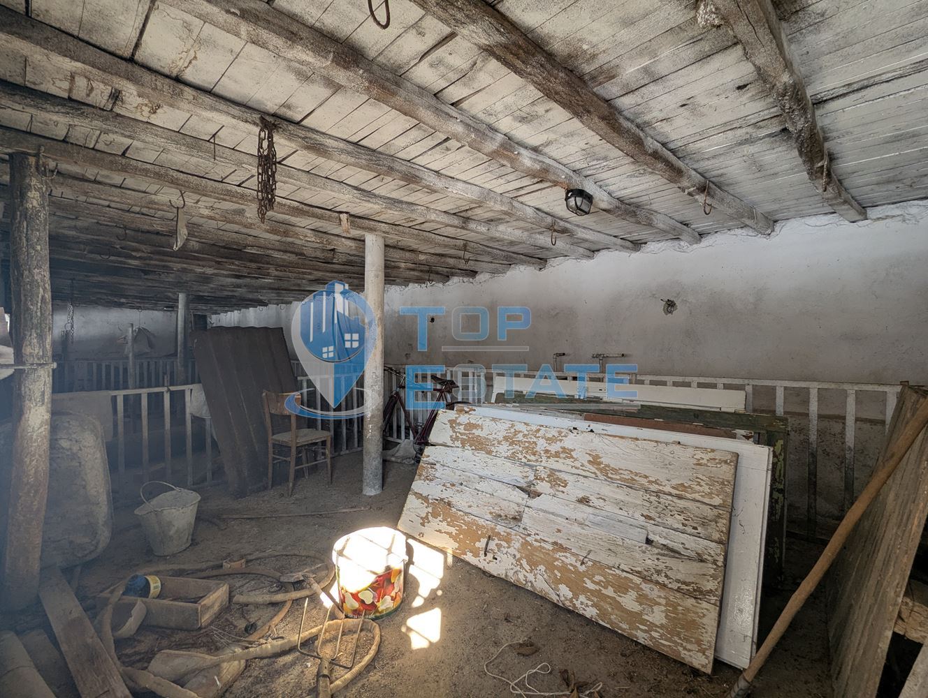 Промишлено помещение в покрайнините на град Борово, област Русе - 0