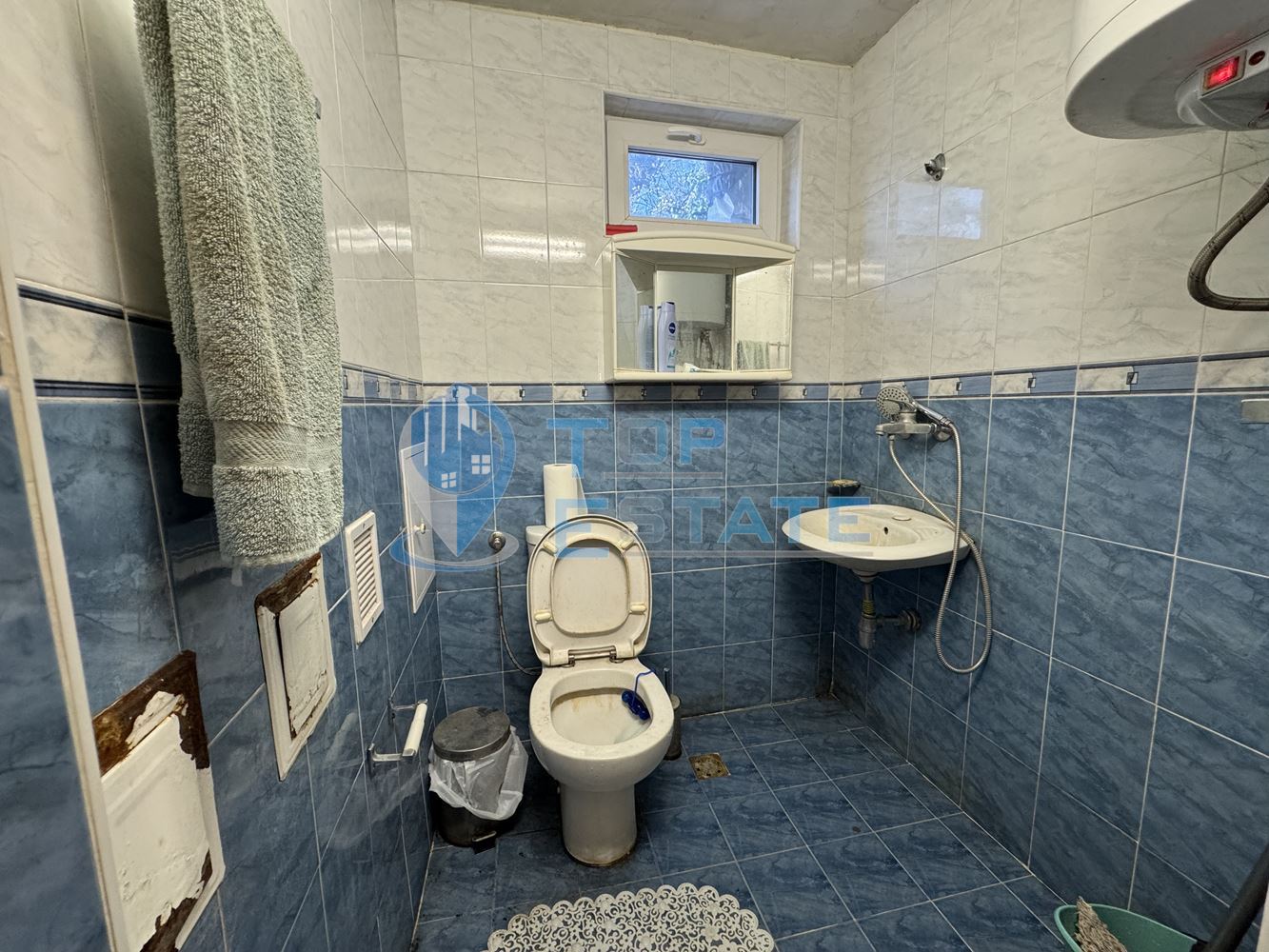 Етаж от къща с панорамна гледка в град Габрово-0 Етаж от къща с панорамна гледка в град Габрово - 0