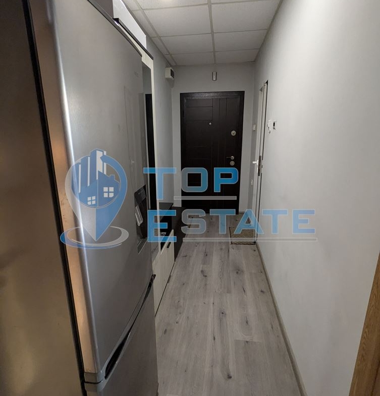 Двустаен тухлен апартамент на комуникативна улица в квартал Гарата, град Горна Оряховица, област Велико Търново - 0