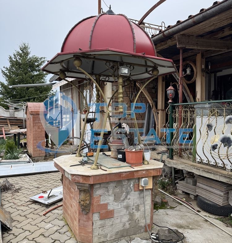 Къща с кладенец в село Правда, област Велико Търново - 0