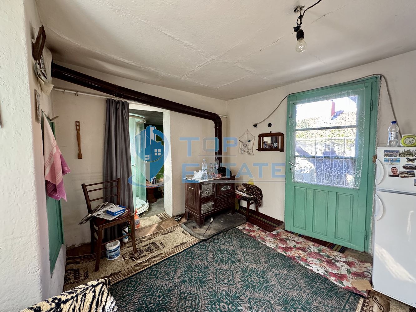 Здрава къща във високата част на село Джулюница, област Велико Търново - 0