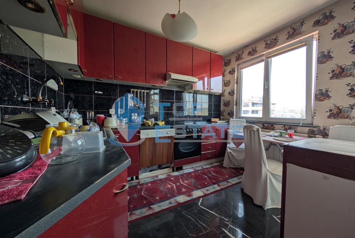 Тухлен тризонет в квартал Зона Б на град Велико Търново - 0