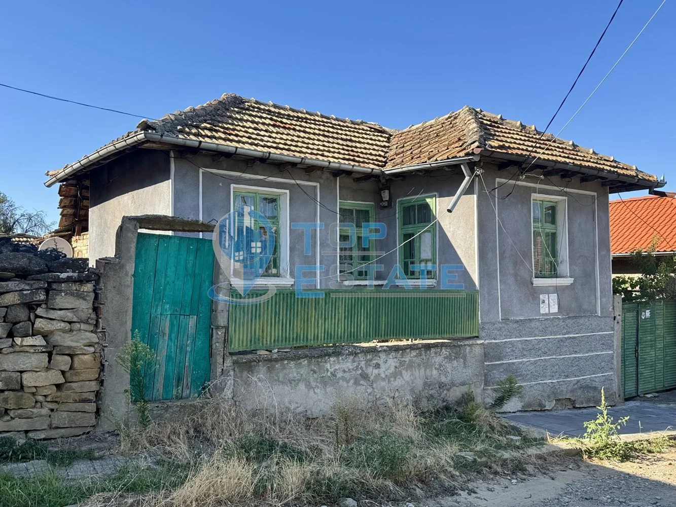 Здрава къща във високата част на село Джулюница, област Велико Търново-0 Здрава къща във високата част на село Джулюница, област Велико Търново - 0