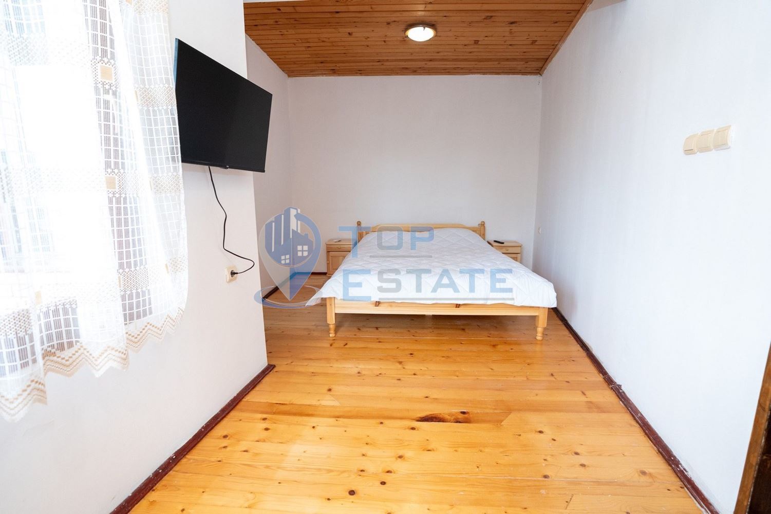 Успешно работеща къща за гости с басейн и отлична репутация в село Миндя - 0