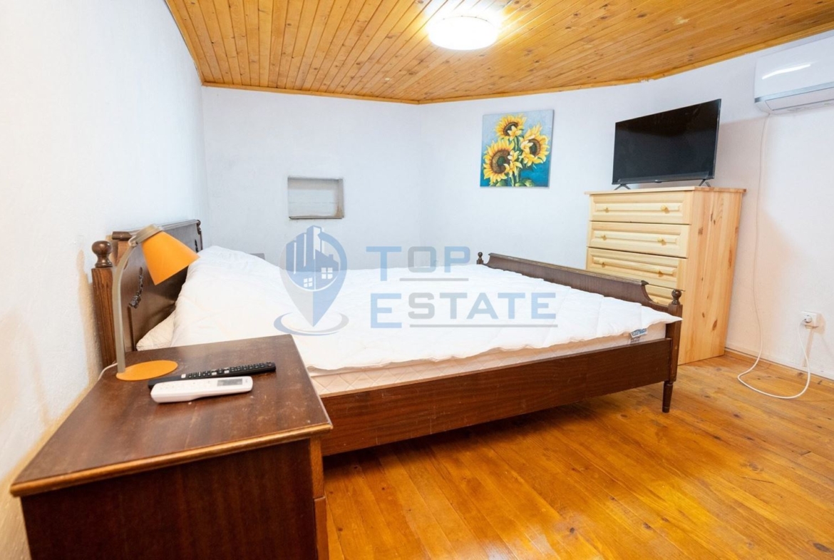 Успешно работеща къща за гости с басейн и отлична репутация в село Миндя - 0