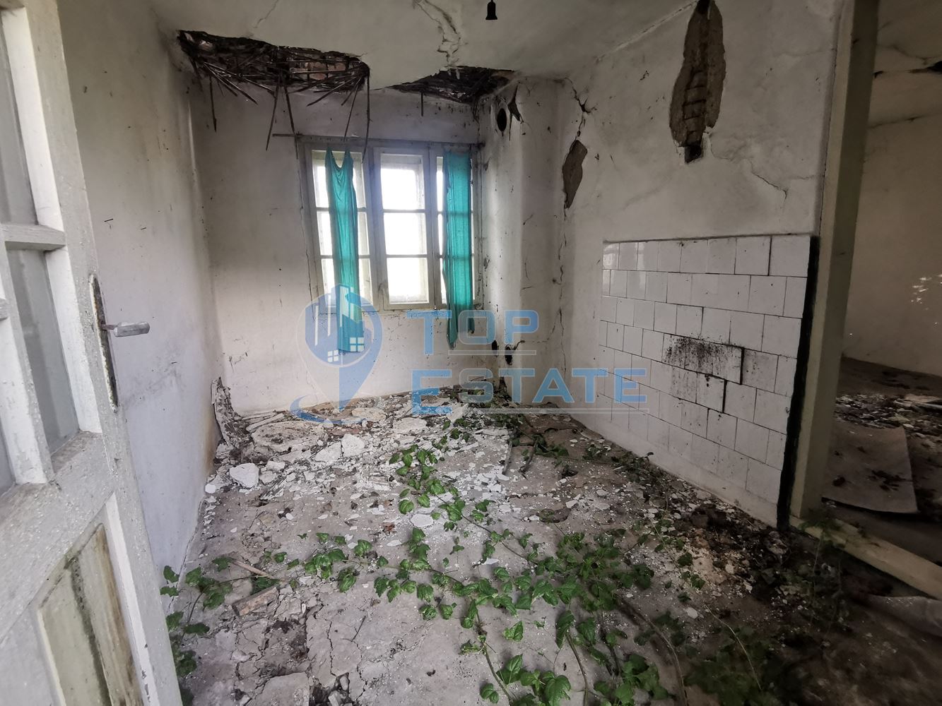 Два съседни имота подходящи за ФЕЦ в село Джулюница област Велико Търново - 0