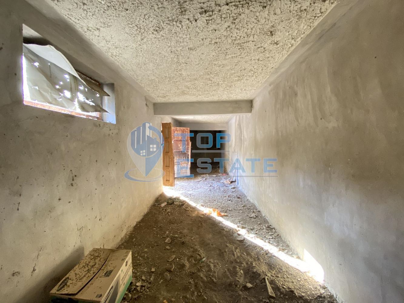 Търговско помещение в центъра на с. Дедина-0 Търговско помещение в центъра на с. Дедина - 0