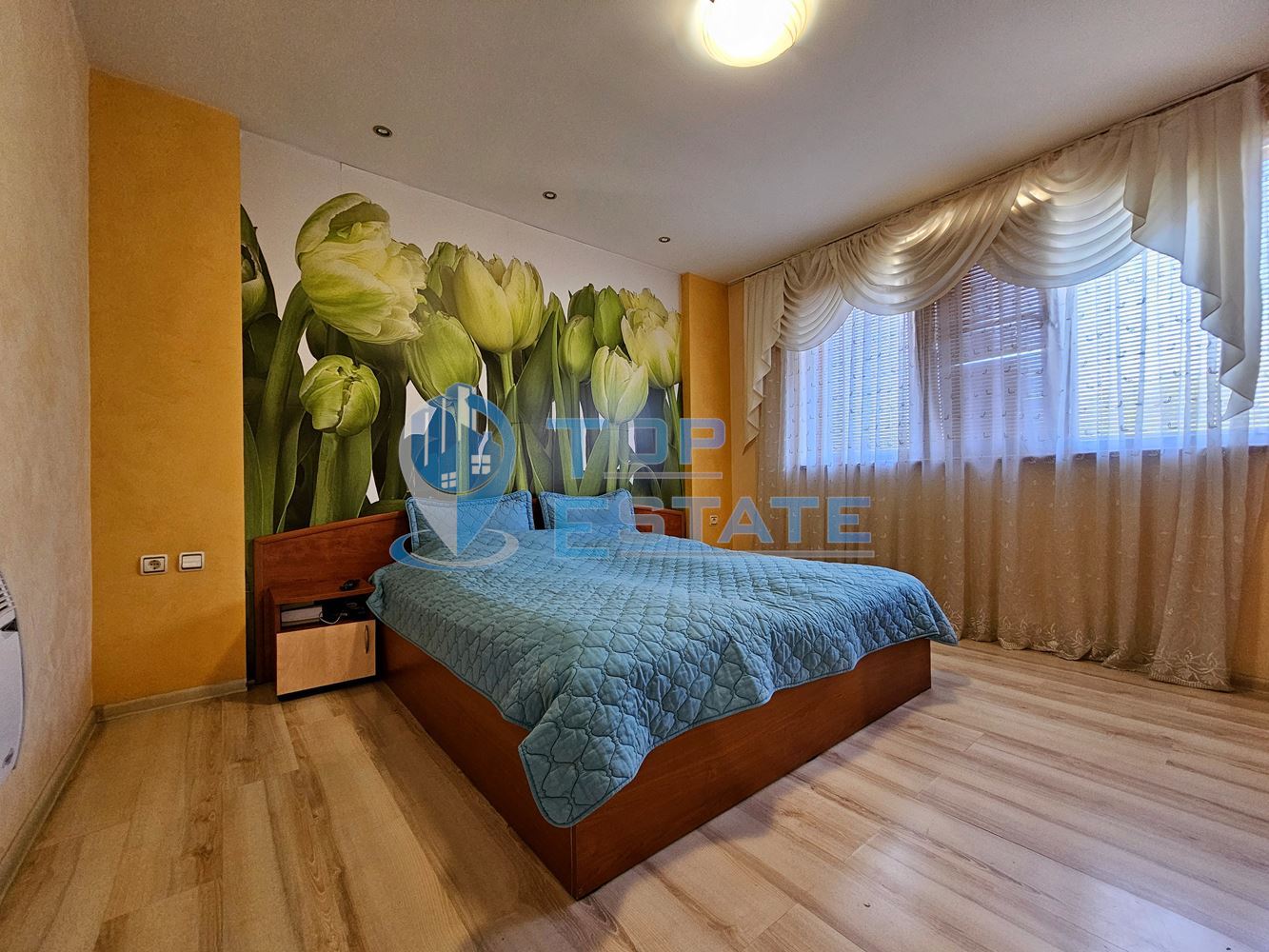 Обзаведена къща с три спални, барбекю, двор и гараж в село Поликраище, област Велико Търново-0 Обзаведена къща с три спални, барбекю, двор и гараж в село Поликраище, област Велико Търново - 0