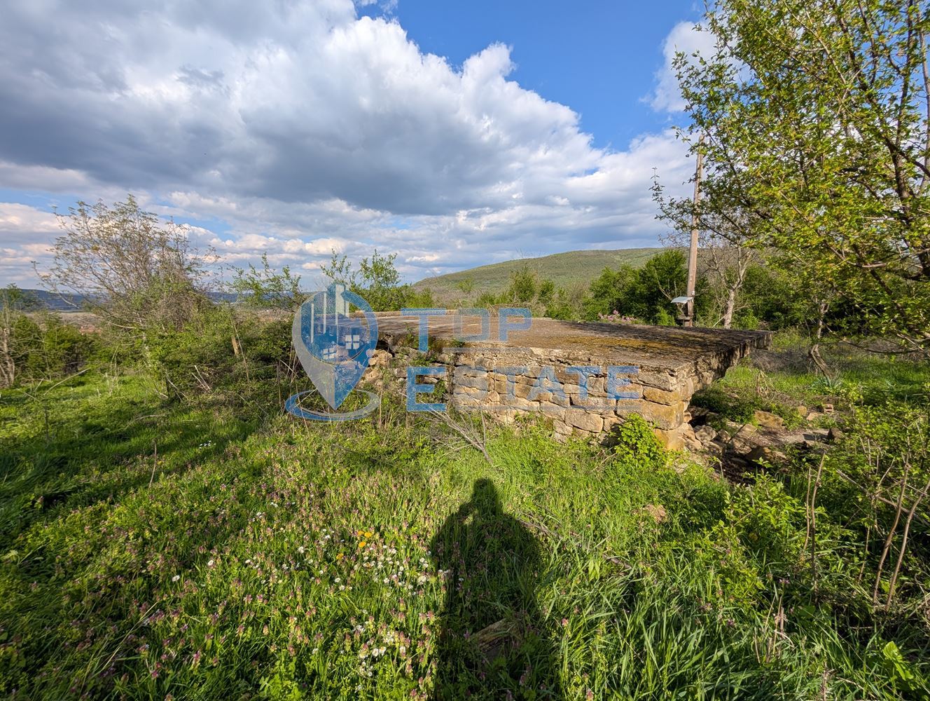 Парцел в регулация с красива панорама в село Джулюница - 0