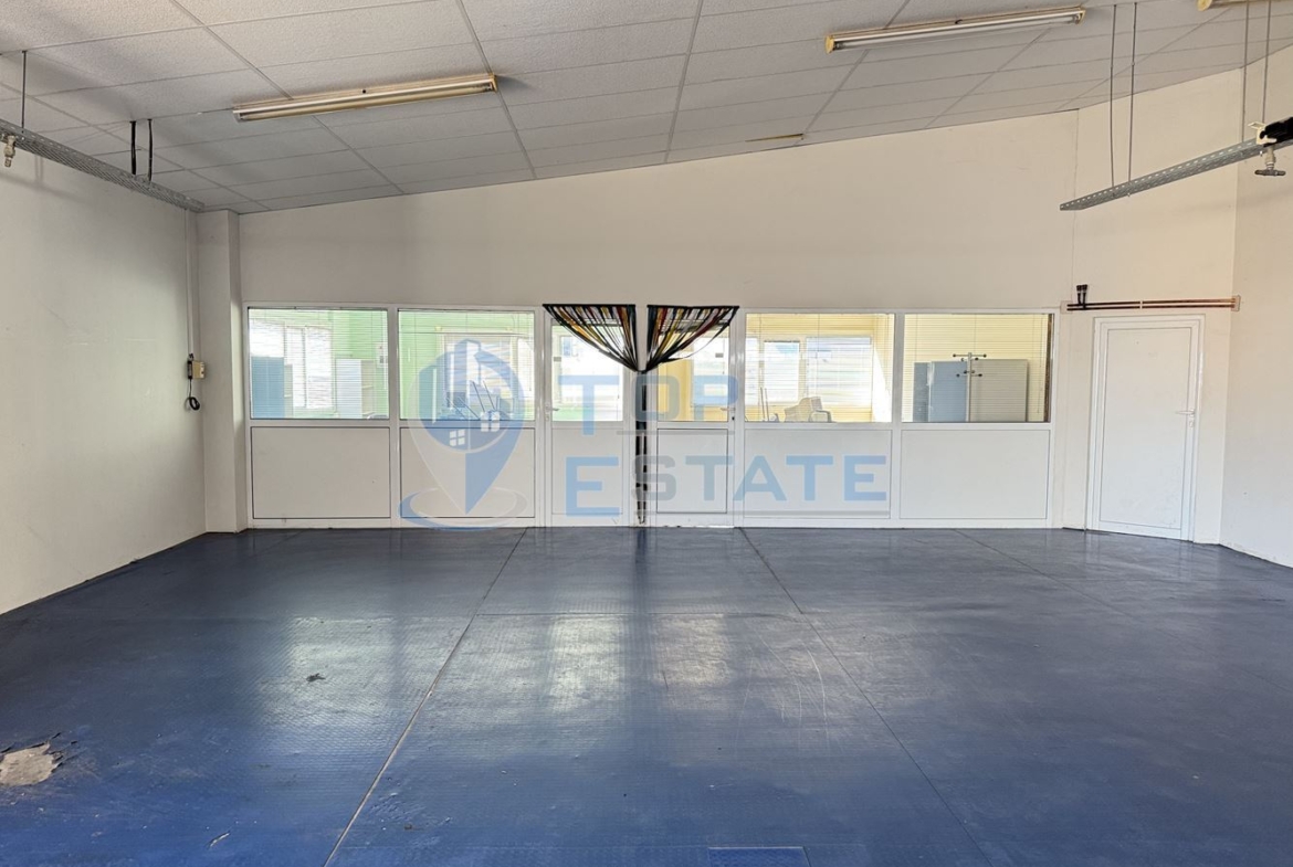 Производствено-административен комплекс в гр. Лясковец, област Велико Търново. - 0