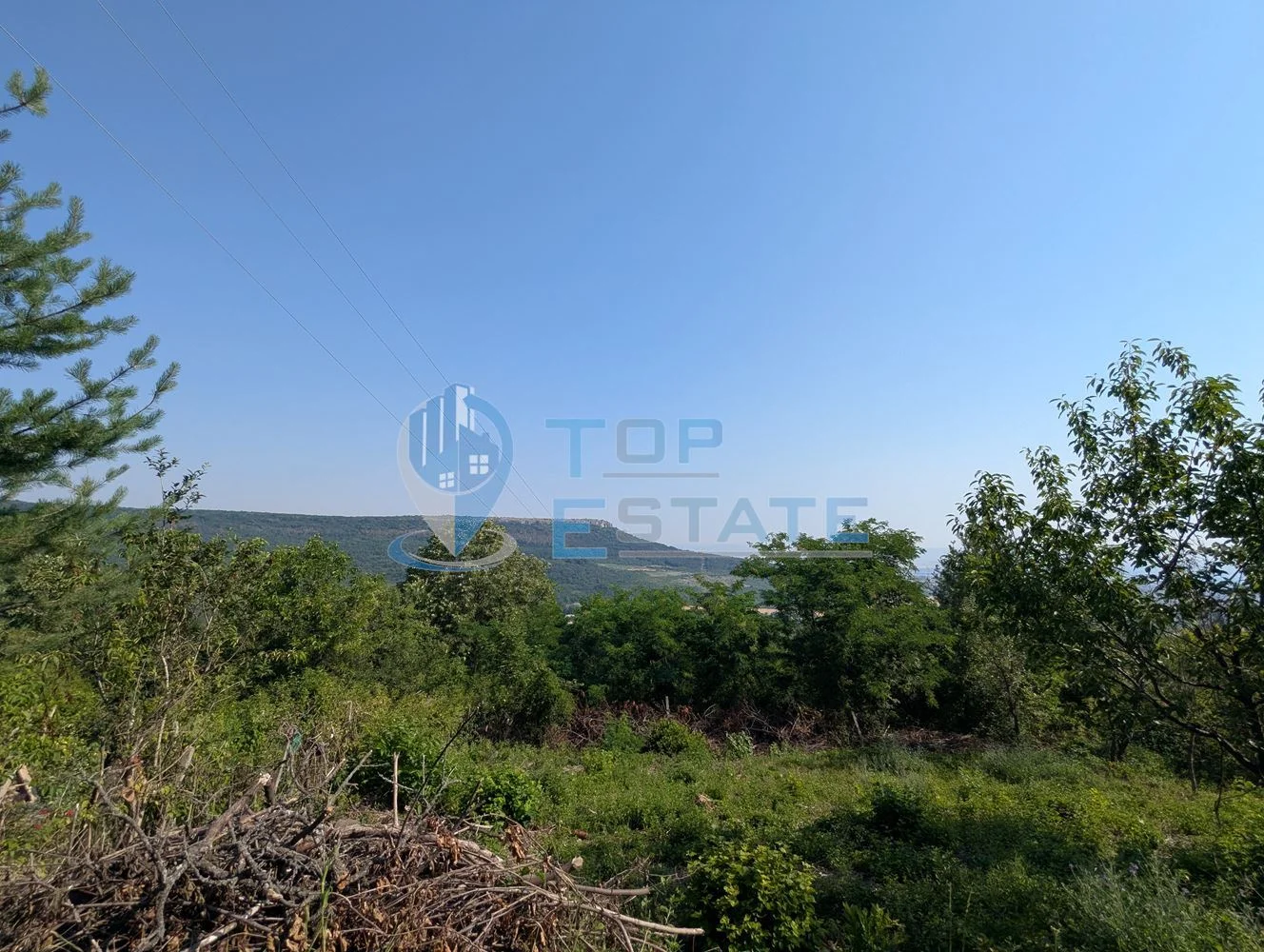 Парцел с панорамна гледка в местност Арбанашко бърдо, град Горна Оряховица, област Велико Търново - 0