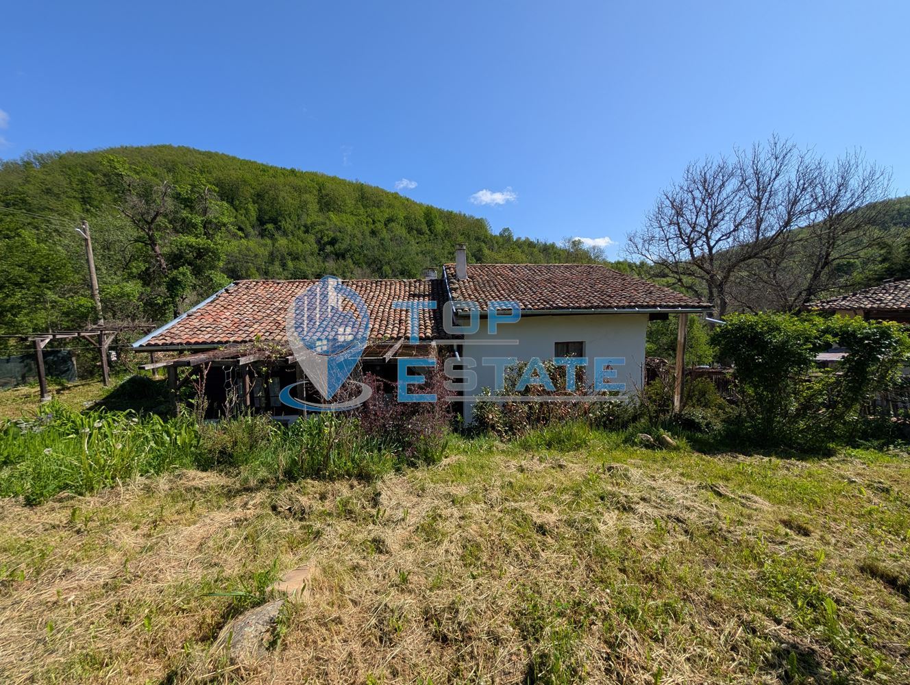 Автентична реновирана къща в град Елена - 0