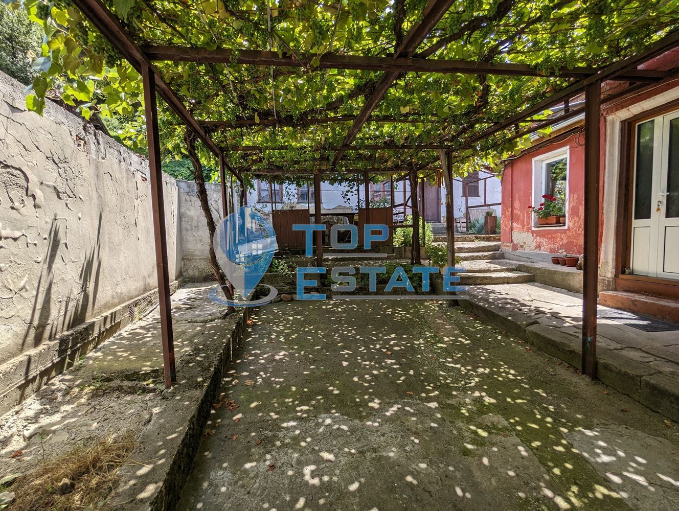 Две автентични къщи в град Елена - 0