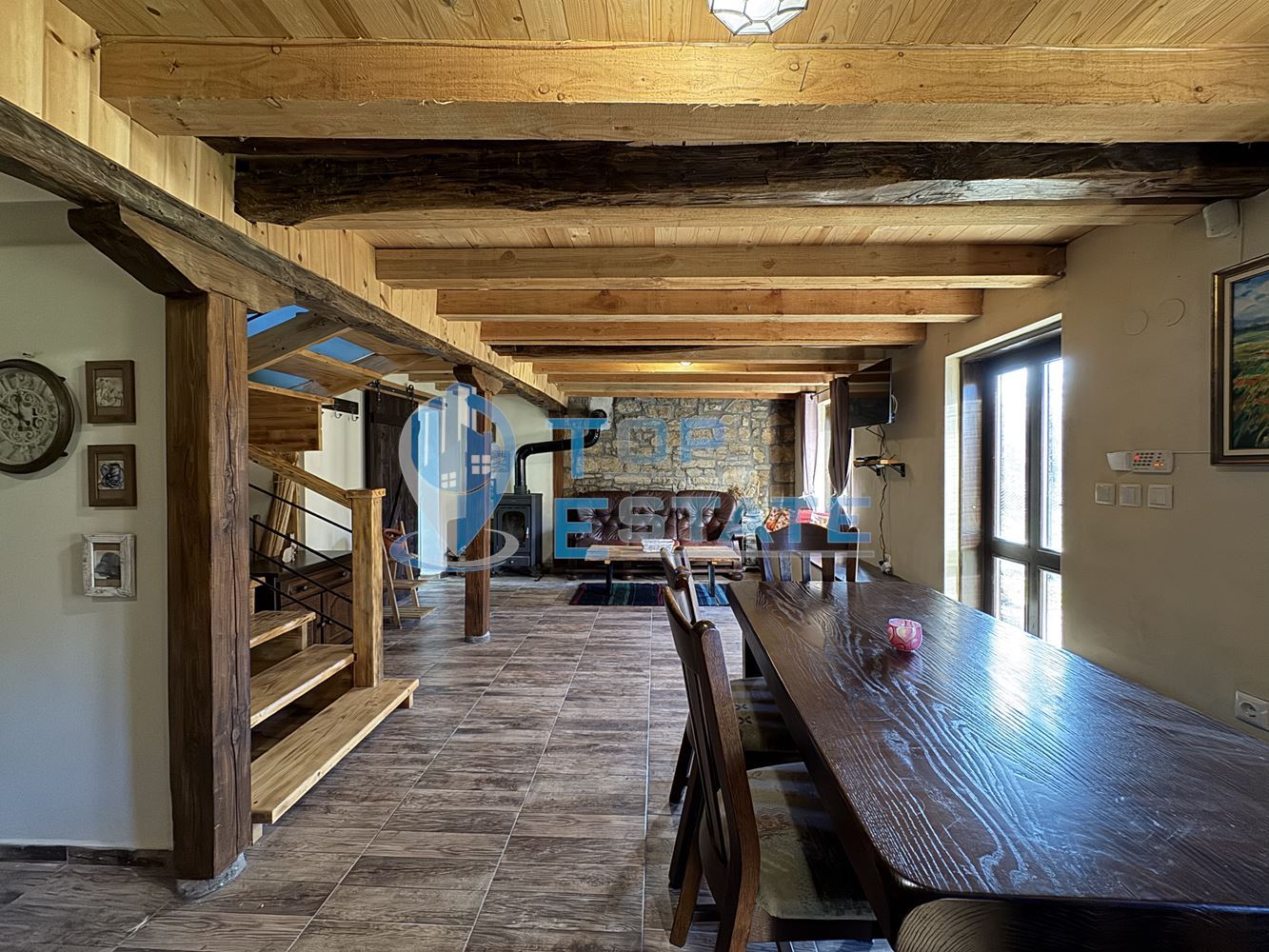 Реновирана къща в Еленския Балкан, област Велико Търново - 0