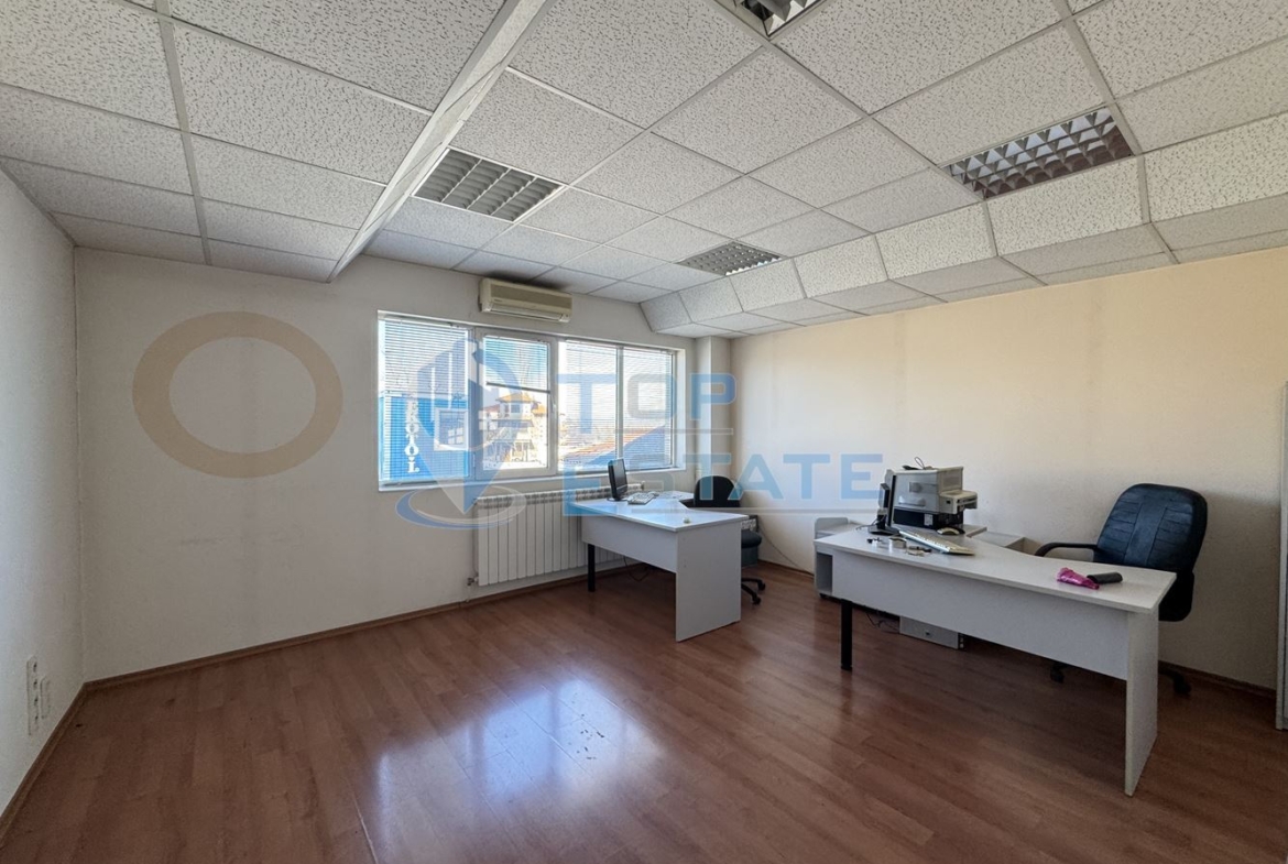 Производствено-административен комплекс в гр. Лясковец, област Велико Търново. - 0