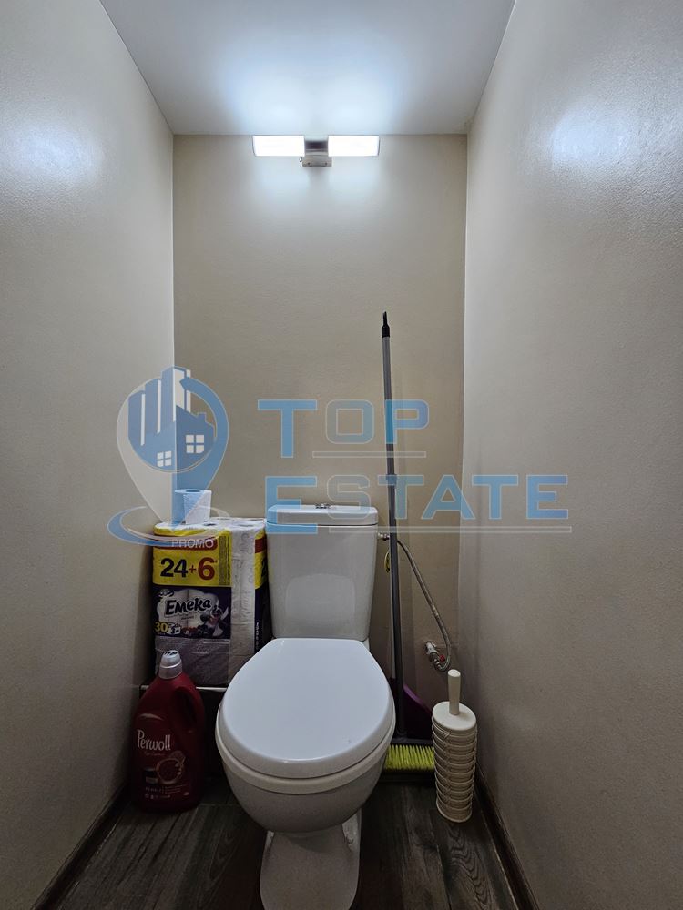 Обзаведен и ремонтиран двустаен тухлен апартамент в Горна Оряховица, квартал Гарата - 0