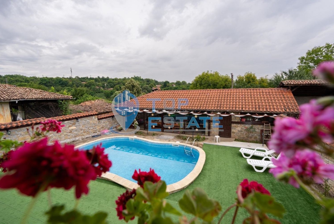 Успешно работеща къща за гости с басейн и отлична репутация в село Миндя - 0