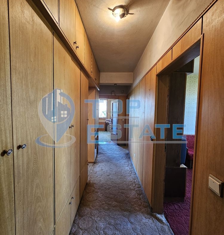 Многостаен тухлен апартамент с гараж в квартал Бузлуджа, град Велико Търново - 0