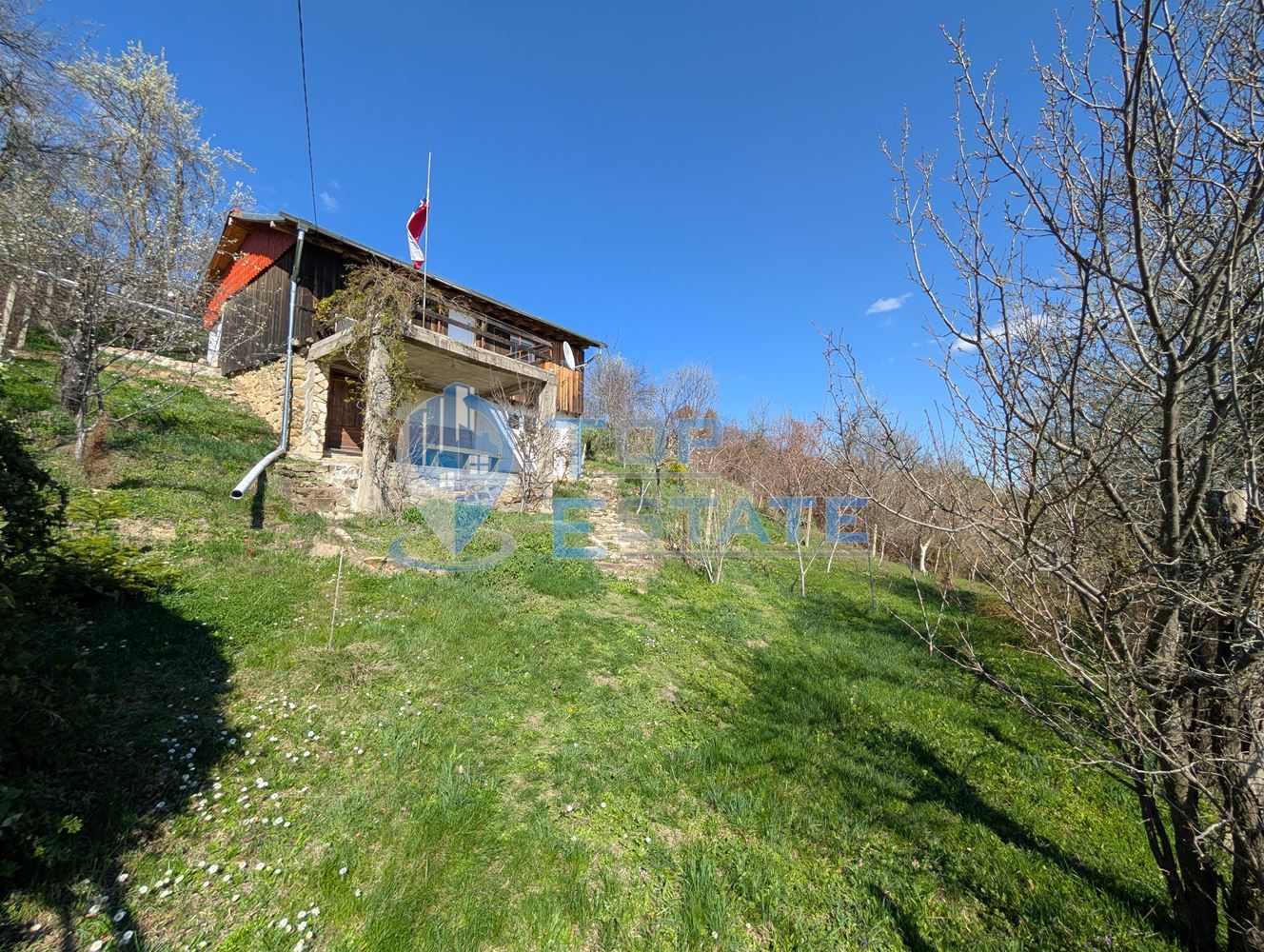 Къща с прекрасна панорама в село Длъжка поляна, област Търговище - 0