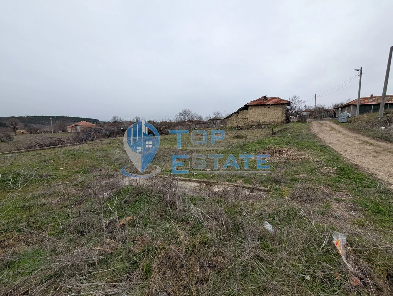 Парцел в регулация в село Добри дял - 0