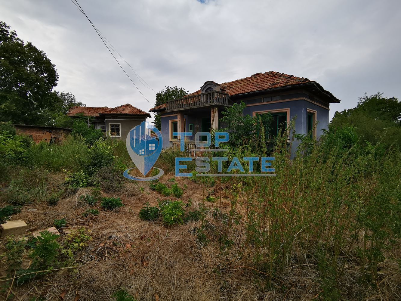 Две къщи в съседство в Лозен, област Велико Търново - 0