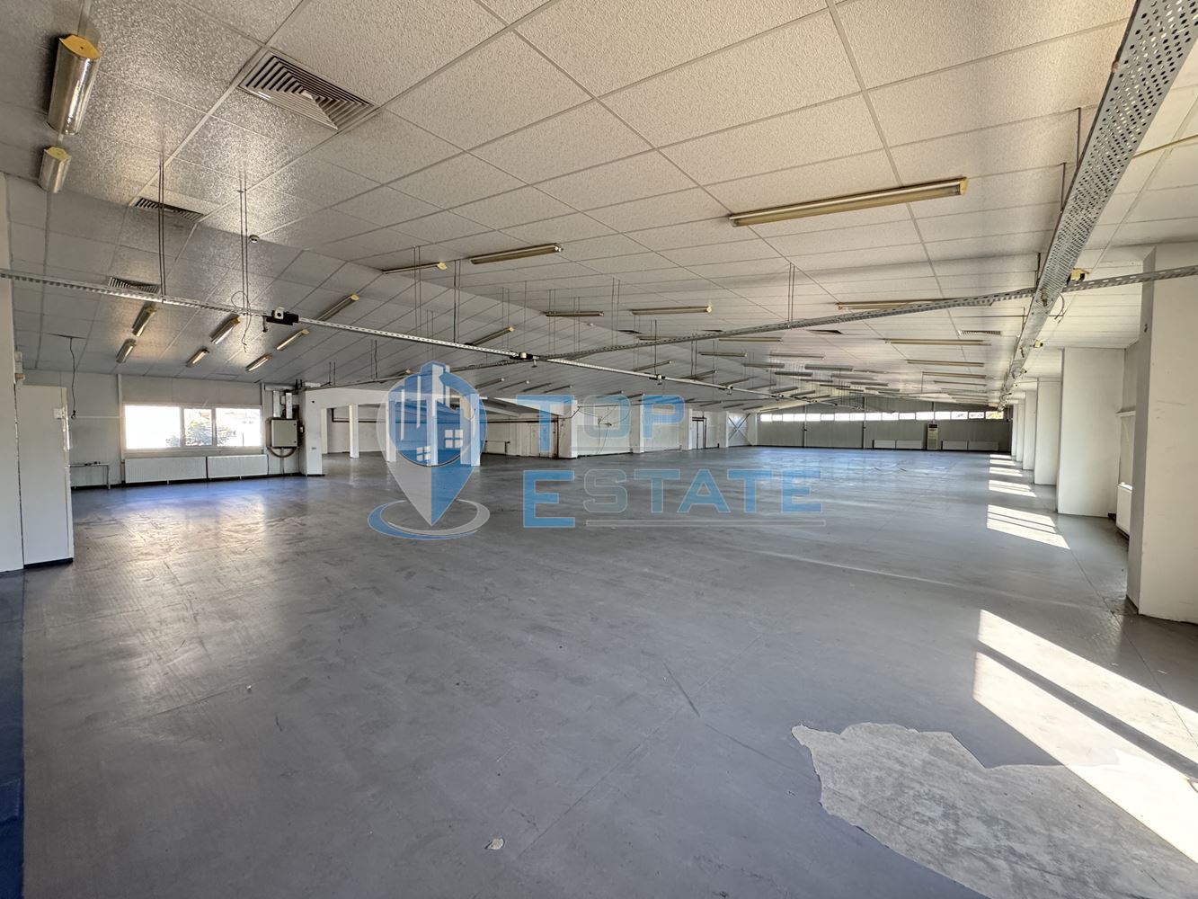 Производствено-административен комплекс в гр. Лясковец, област Велико Търново. - 0