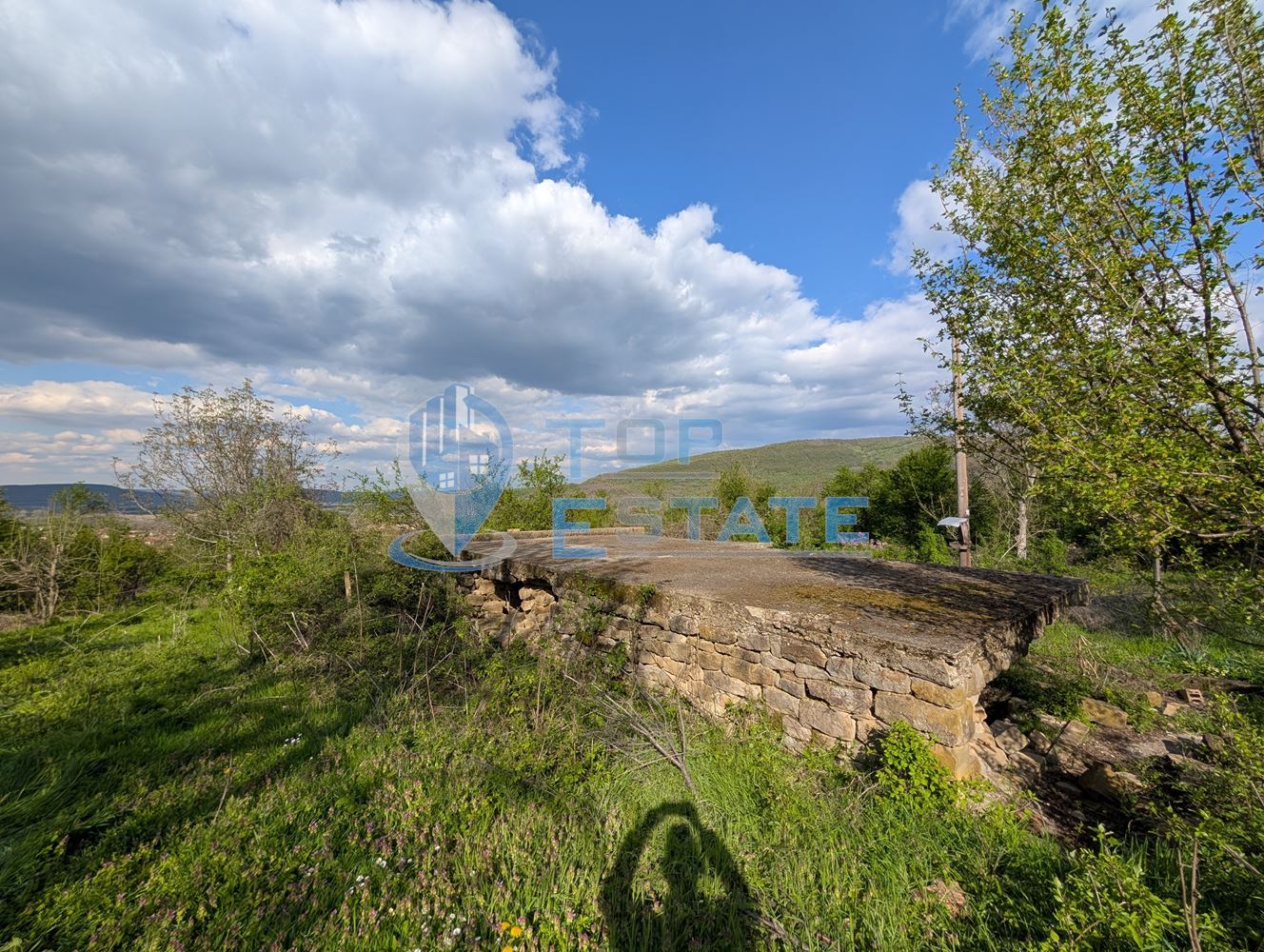 Парцел в регулация с красива панорама в село Джулюница - 0