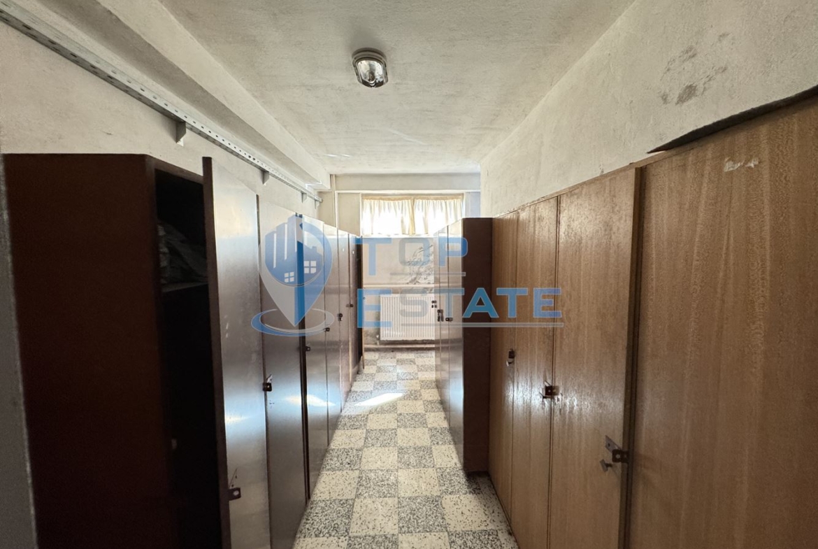 Производствено-административен комплекс в гр. Лясковец, област Велико Търново. - 0