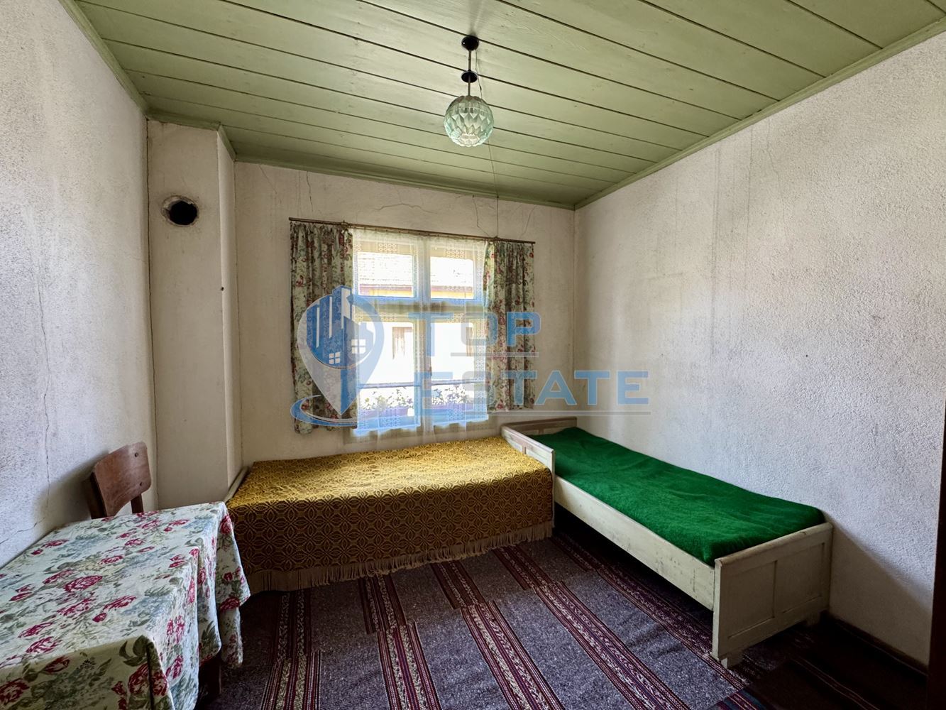 Тухлена къща с допълнителни постройки в село Миндя, област Велико Търново - 0