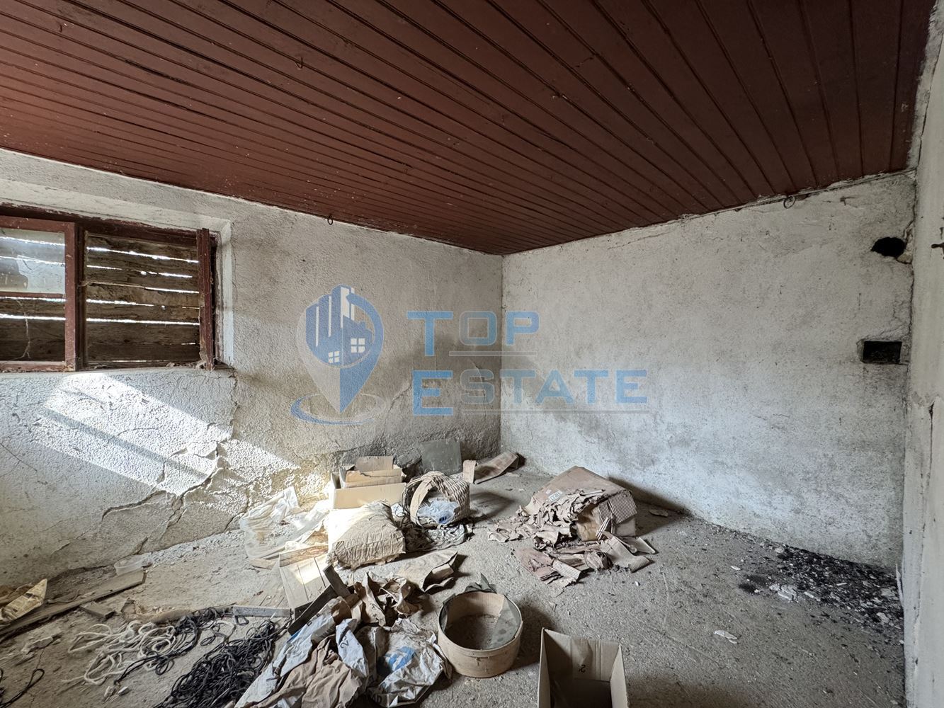 Две къщи с два кладенеца в село Сушица, област Велико Търново - 0