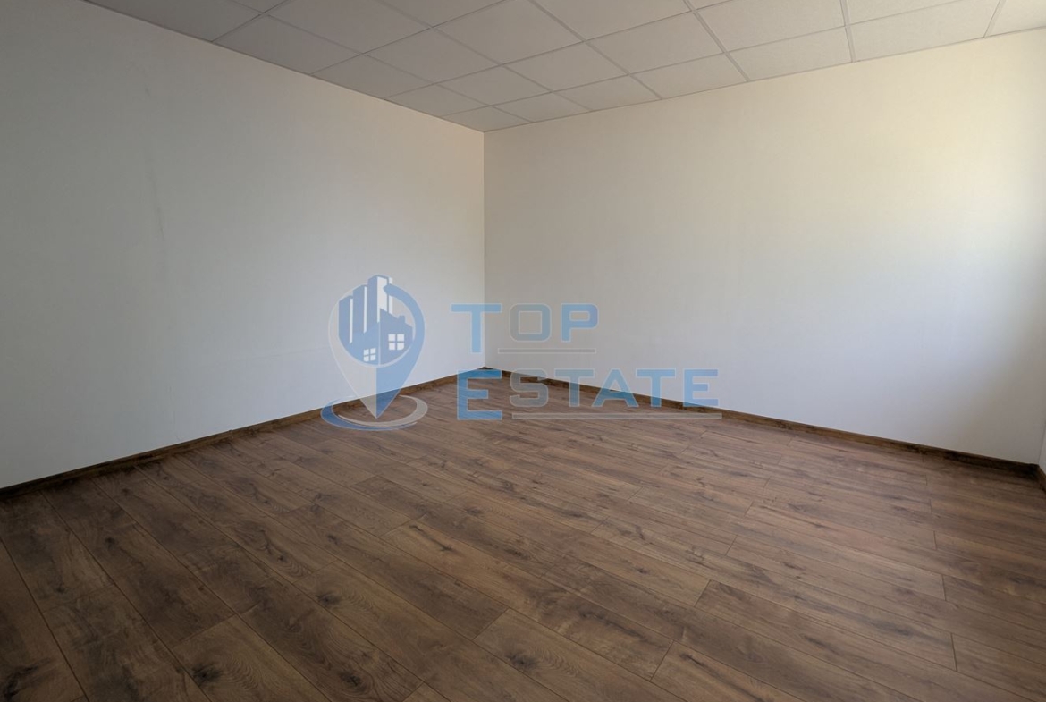 Едноетажна къща след основен ремонт в град Павликени, област Велико Търново - 0