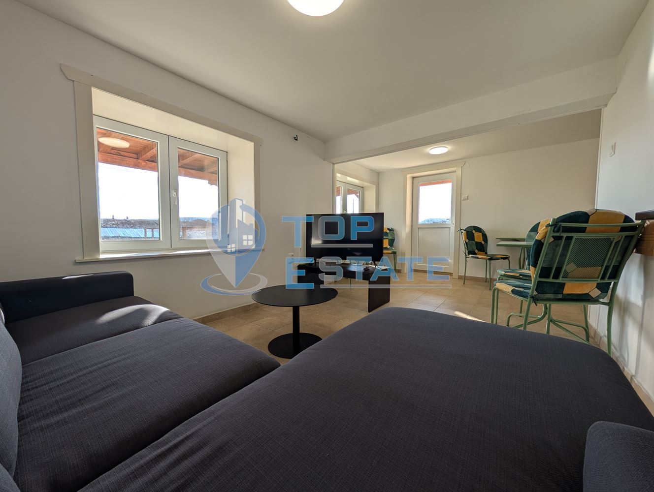 Реновирана тухлена къща с красива панорама и басейн в село Садина-0 Реновирана тухлена къща с красива панорама и басейн в село Садина - 0