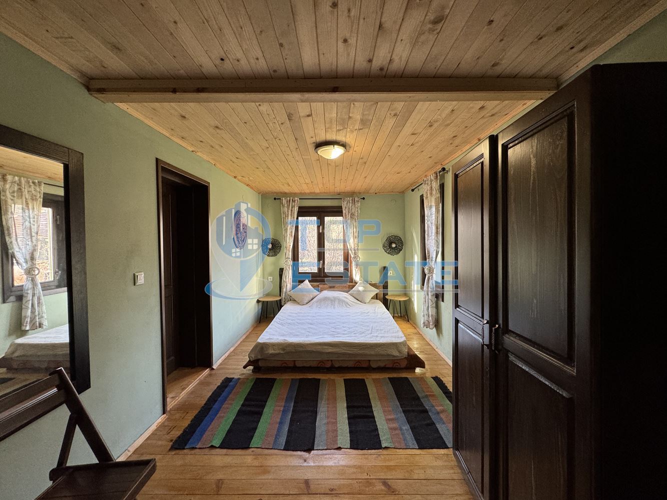 Реновирана къща в Еленския Балкан, област Велико Търново - 0