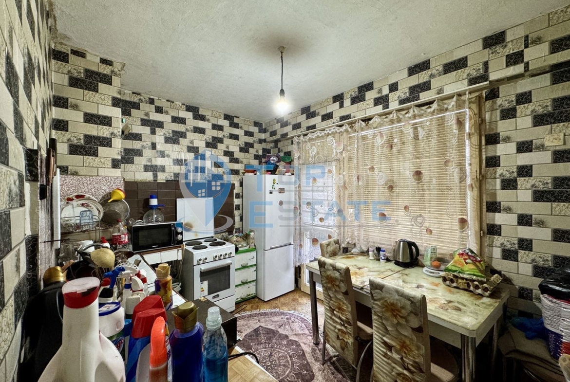 Двуестаен панелен апартамент в град Стражица, област Велико Търново - 0