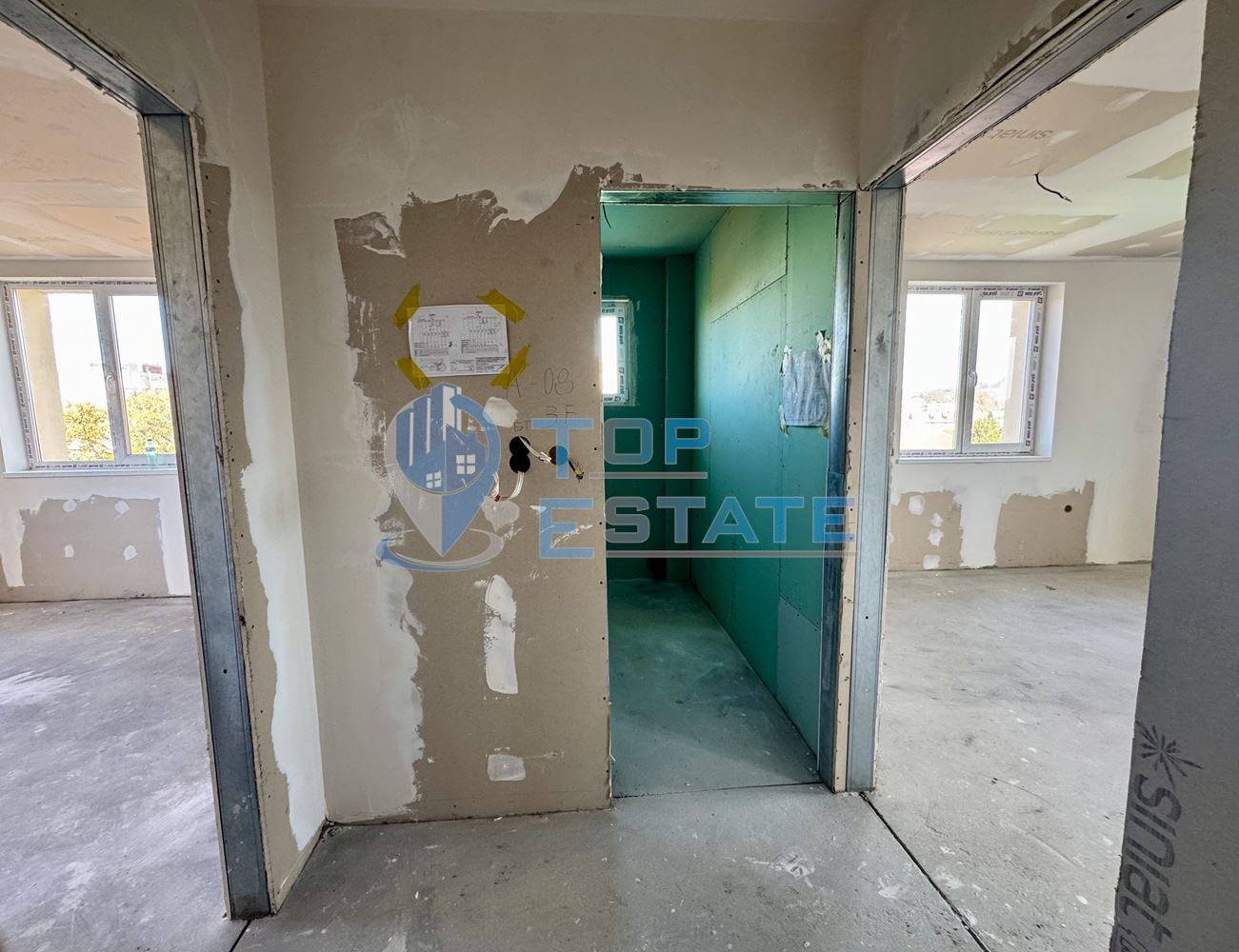 Тухлен апартамент в центъра на град Павликени, област Велико Търново - 0