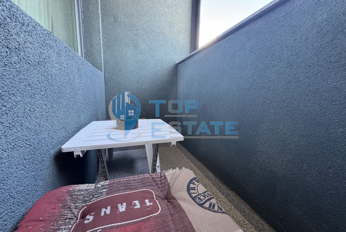 Едностаен, обзаведен апартамент, подходящ за инвестиция в центъра на град Велико Търново - 0