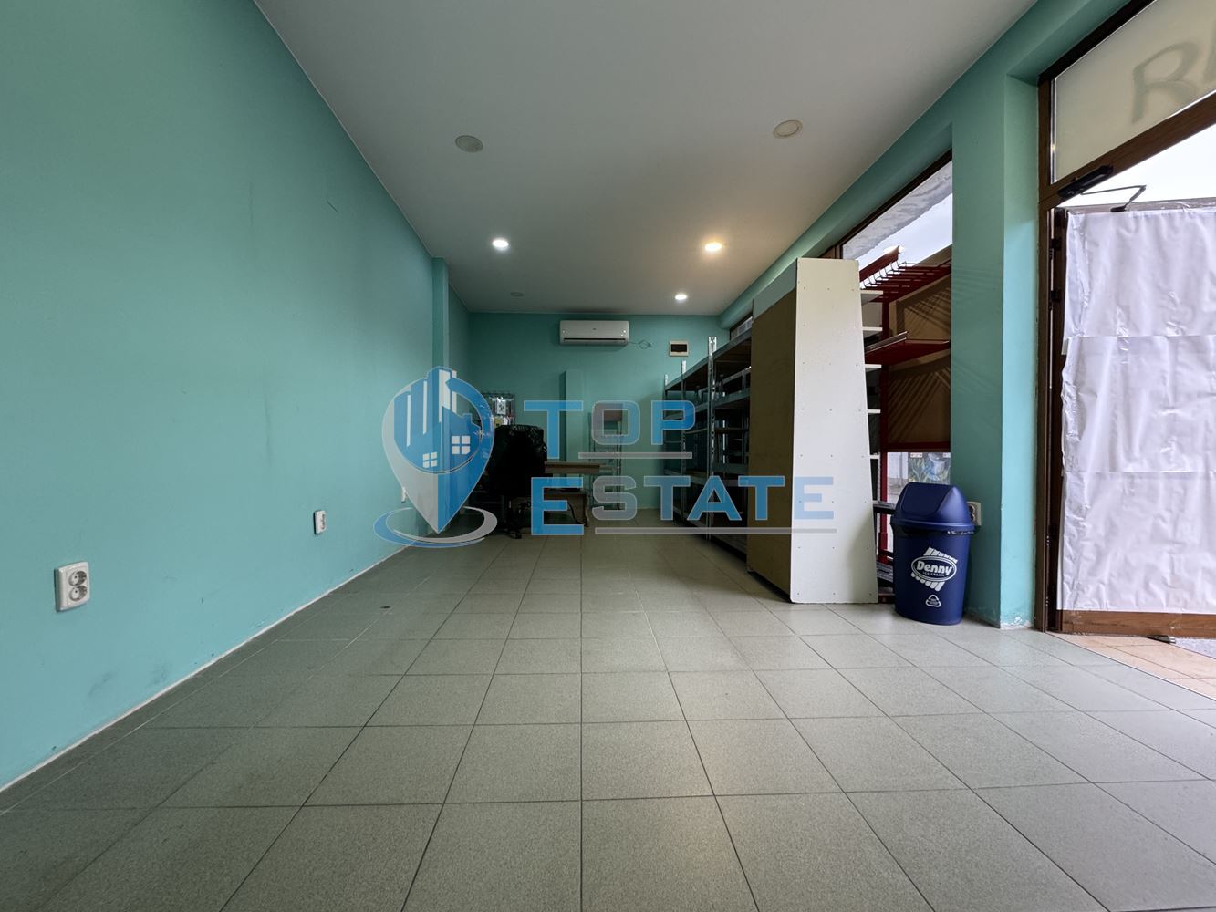 Магазин в центъра на град Велико Търново-0 Магазин в центъра на град Велико Търново - 0