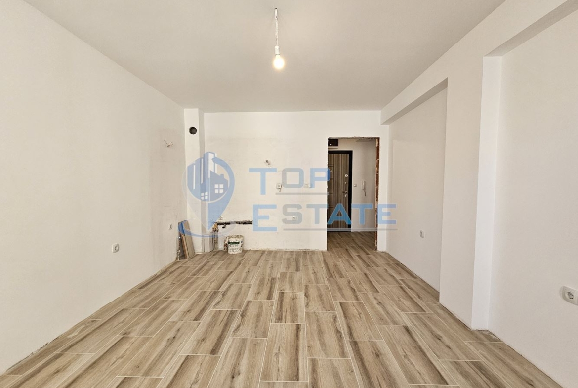 Двустаен тухлен апартамент ново строителство в квартал Бузлуджа, град Велико Търново - 0