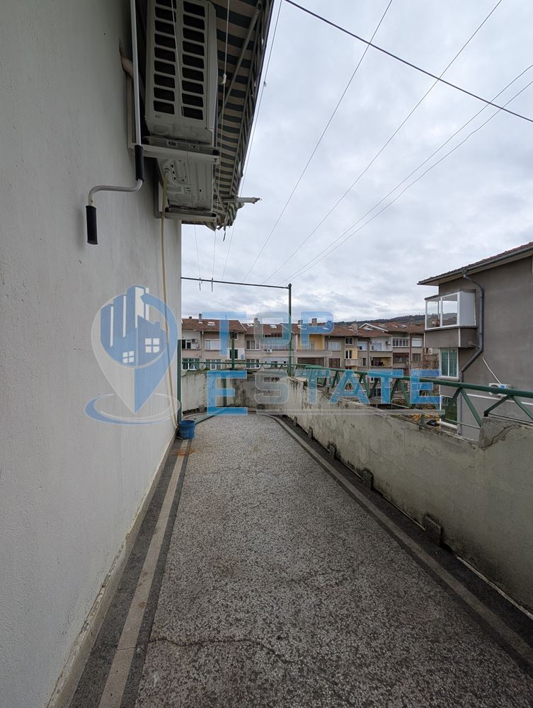 Многостаен тухлен апартамент в центъра на град Горна Оряховица-0 Многостаен тухлен апартамент в центъра на град Горна Оряховица - 0