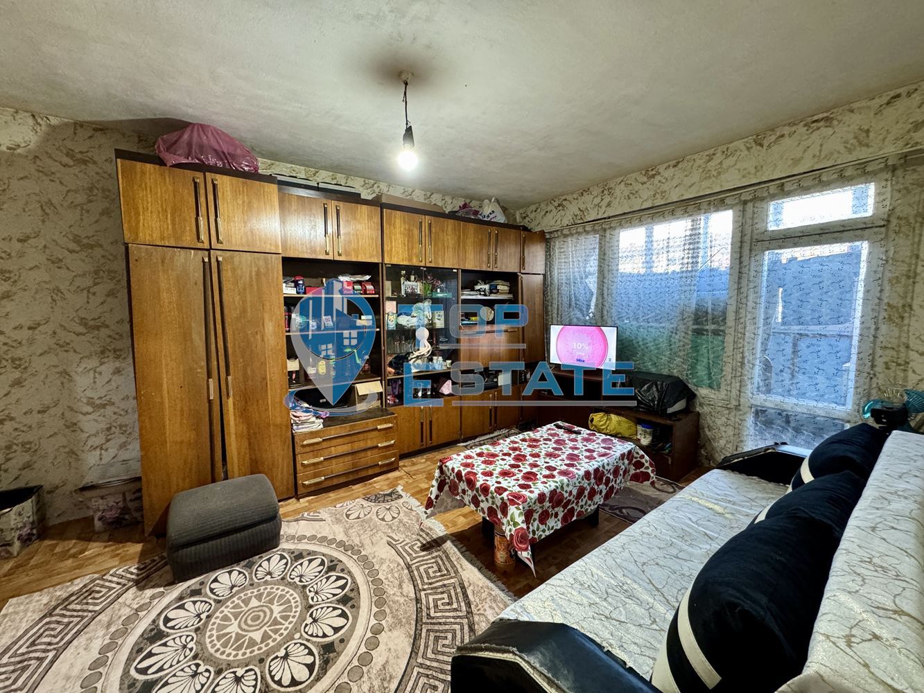 Двуестаен панелен апартамент в град Стражица, област Велико Търново - 0