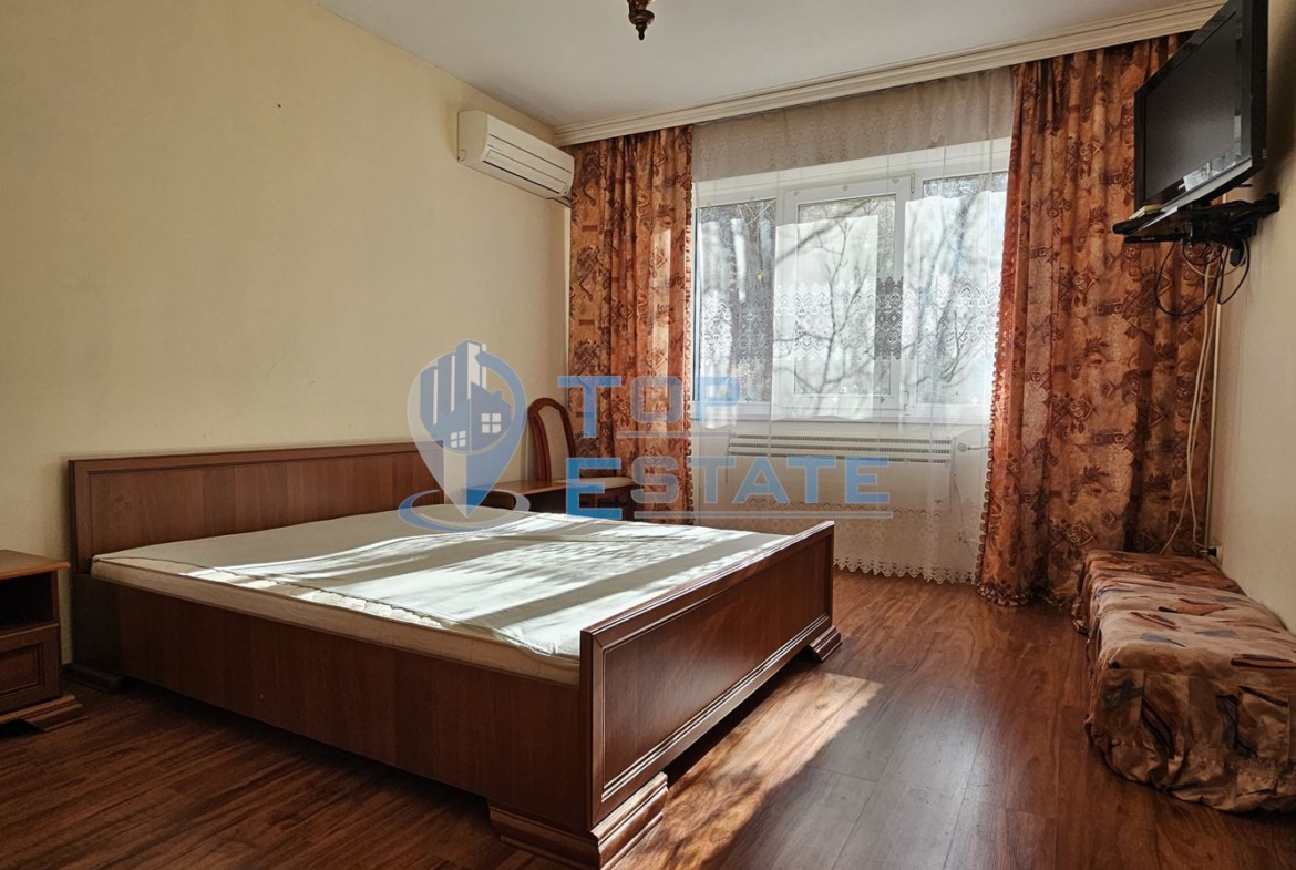 Тристаен обзаведен южен апартамент в кв. Бузлуджа гр. Велико Търново - 0