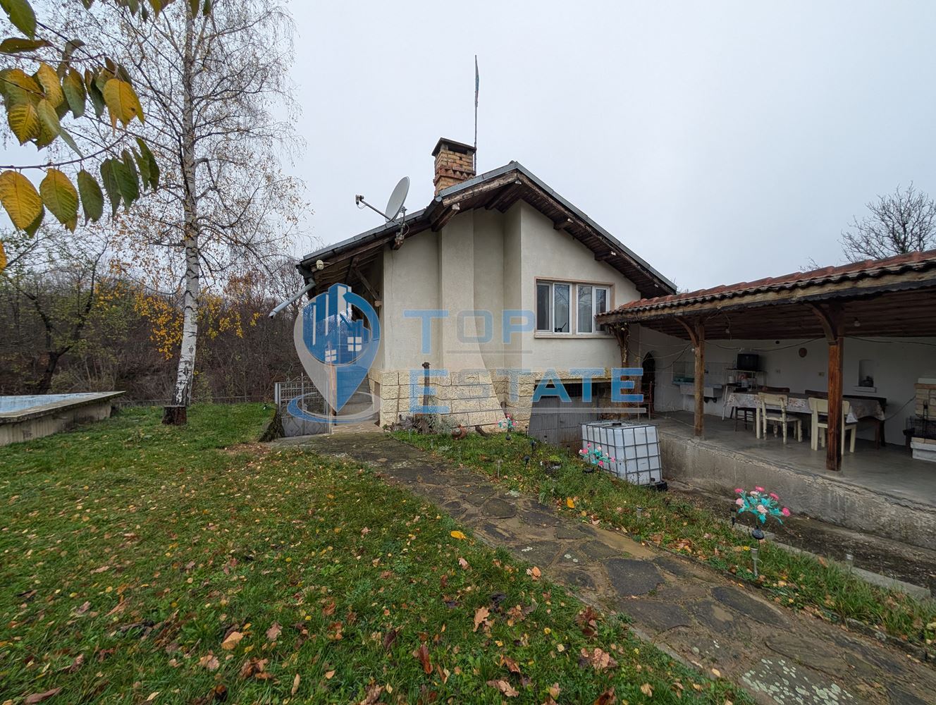 Двуетажна масивна вила до река в Еленския балкан-0 Двуетажна масивна вила до река в Еленския балкан - 0