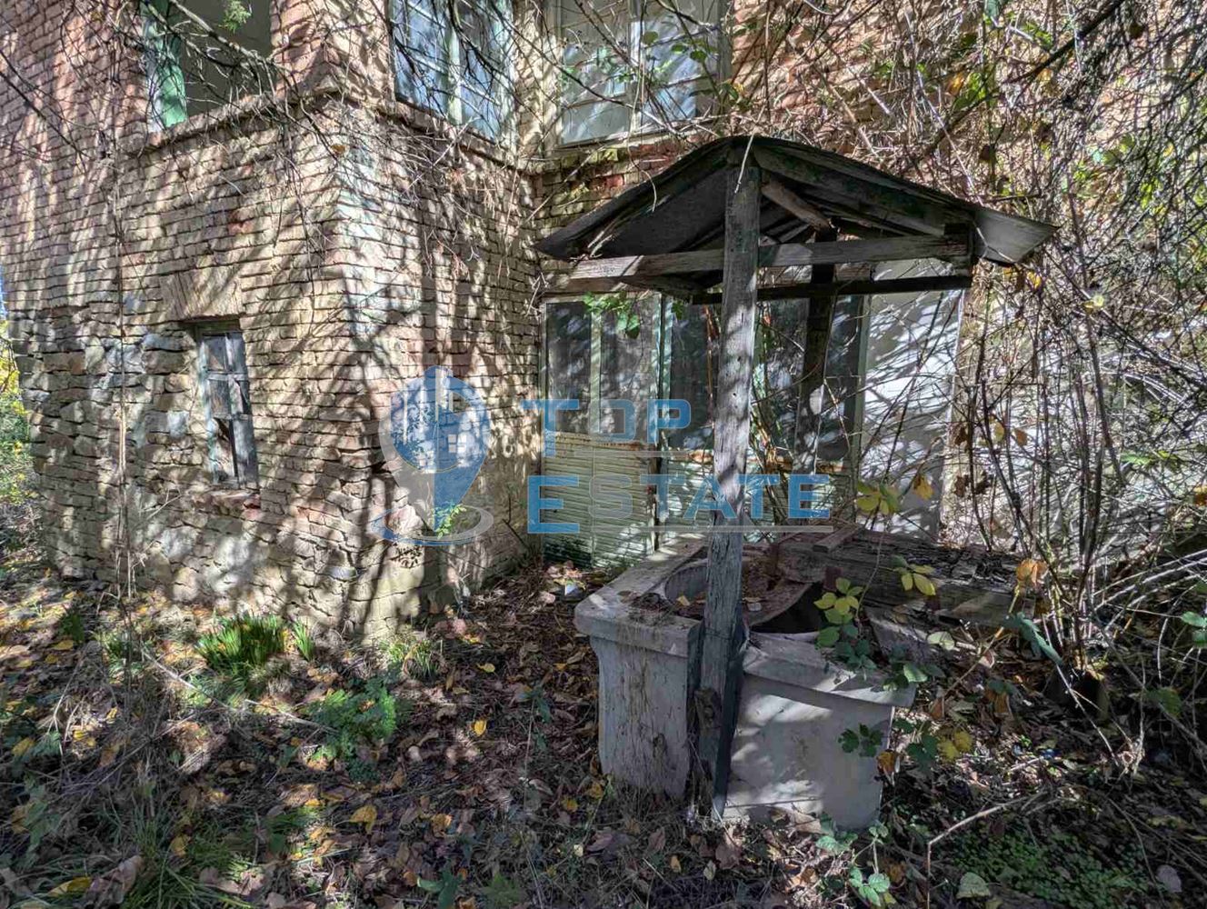 Голям парцел със стара къща и кладенец в село Кавлак, област Велико Търново-0 Голям парцел със стара къща и кладенец в село Кавлак, област Велико Търново - 0