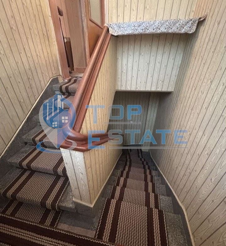 Обзаведен етаж от къща подходящ за инвестиция в град Горна Оряховица, област Велико Търново - 0