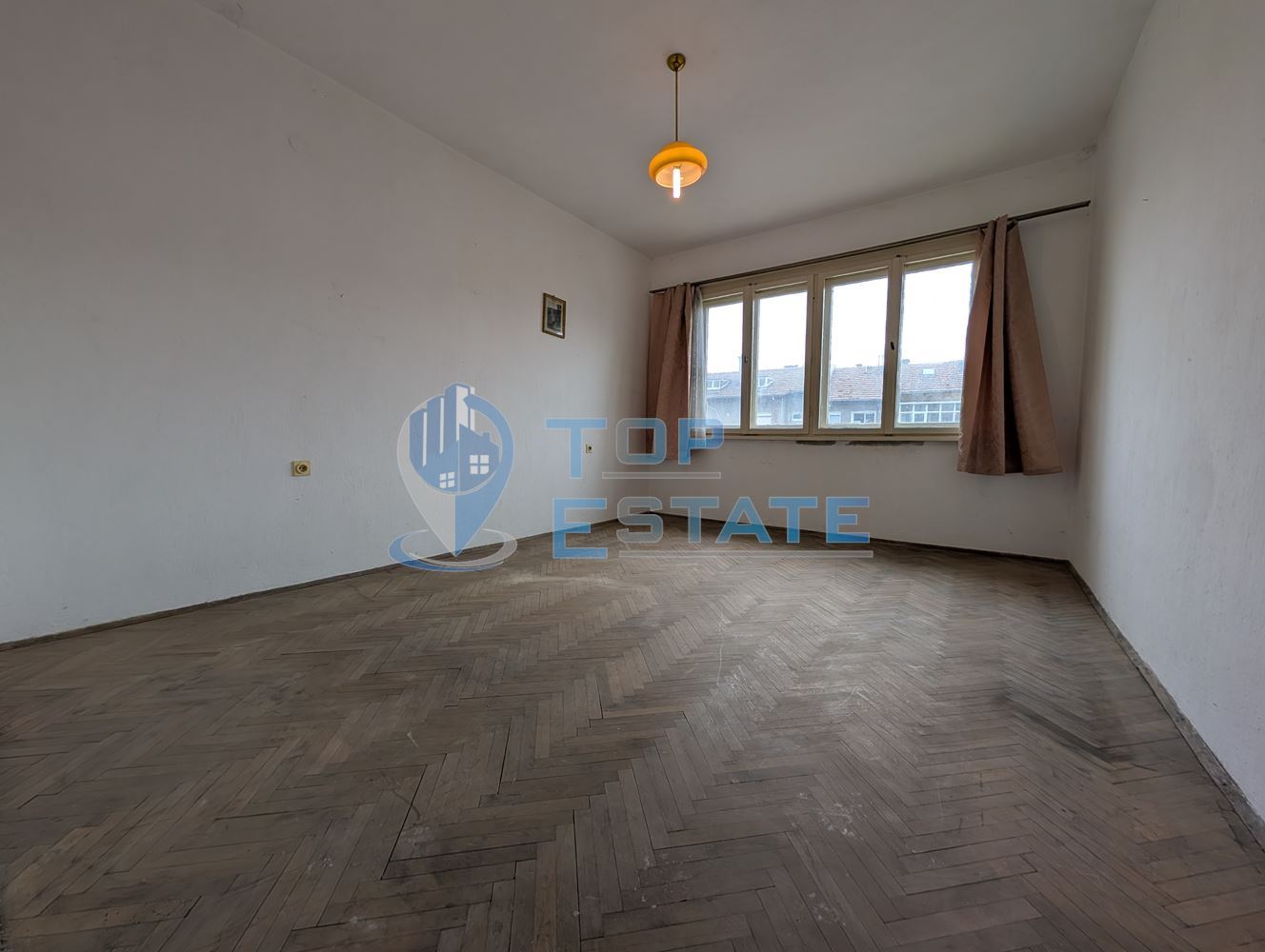 Многостаен тухлен апартамент в центъра на град Горна Оряховица-0 Многостаен тухлен апартамент в центъра на град Горна Оряховица - 0