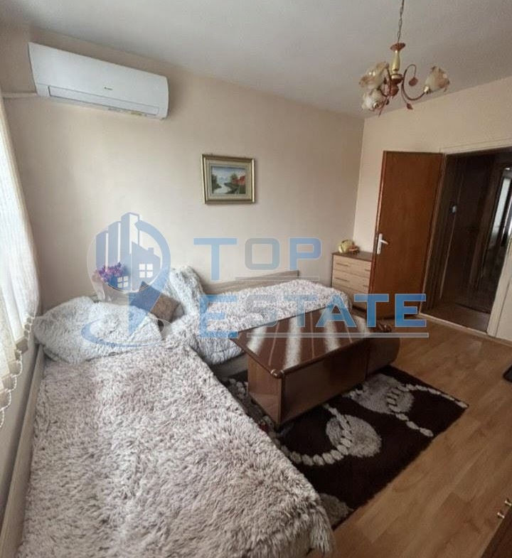 Обзаведен етаж от къща подходящ за инвестиция в град Горна Оряховица, област Велико Търново - 0