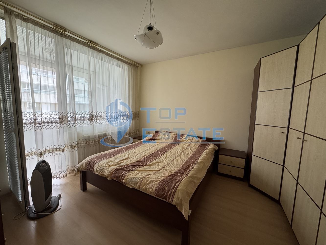 Обзаведен апартамент с две спални в кв. Колю Фичето, гр. Велико Търново - 0